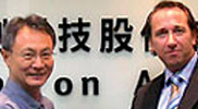 XGI (Jonathan Shyi, left) and Kontron (Dirk Finstel, right) publish the UGM 1.0 Embedded Graphics Module specification
